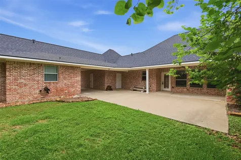500 Burwell Road Highlands TX 77562