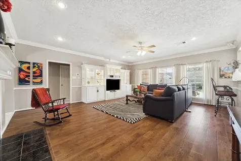 4211 Kirby Oaks Drive S Seabrook TX 77586