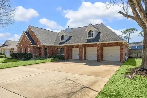4211 Kirby Oaks Drive S Seabrook TX 77586