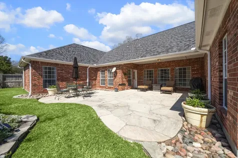 4211 Kirby Oaks Drive S Seabrook TX 77586