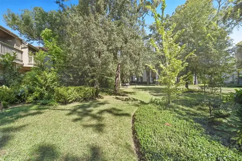 2100 Tanglewilde Street 625 Houston TX 77063