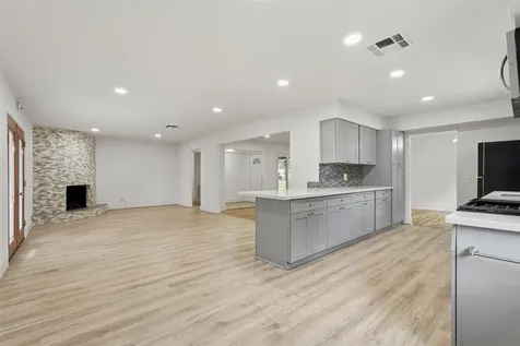 1219 Wisterwood Drive Houston TX 77043