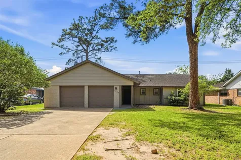 1219 Wisterwood Drive Houston TX 77043