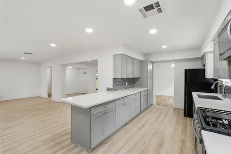 1219 Wisterwood Drive Houston TX 77043