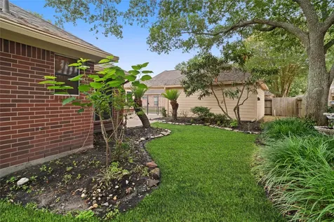 15907 Aberdeen Trails Drive Houston TX 77095
