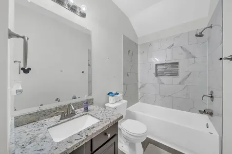 4502 Baron Road Baytown TX 77521