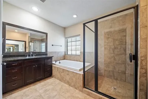 835 Garden Oaks Trace Houston TX 77018