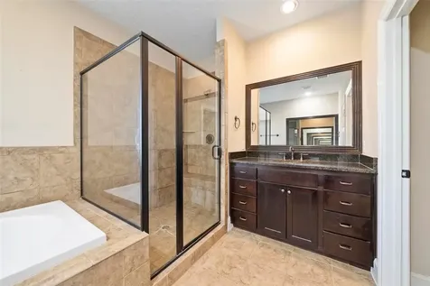 835 Garden Oaks Trace Houston TX 77018