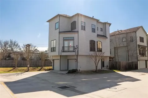 835 Garden Oaks Trace Houston TX 77018