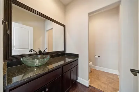 835 Garden Oaks Trace Houston TX 77018