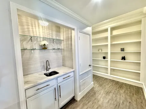 2323 Bering Drive 2 Houston TX 77057