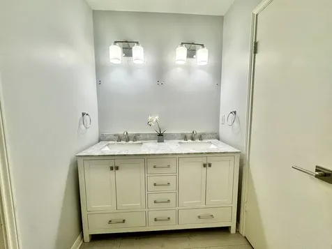 2323 Bering Drive 2 Houston TX 77057