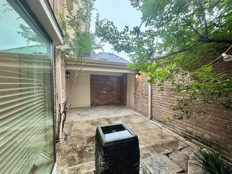 2323 Bering Drive 2 Houston TX 77057