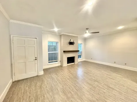 2323 Bering Drive 2 Houston TX 77057