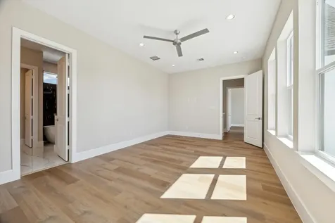 5617 Leonard Street Houston TX 77023