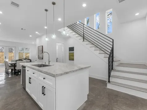 3411 Mcgowen Street Houston TX 77004