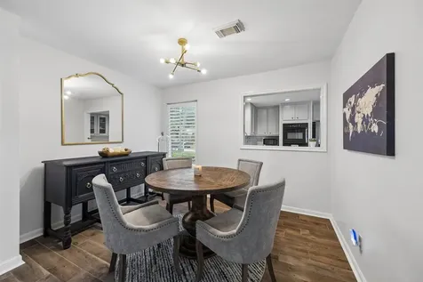 1623 Warwickshire Drive Houston TX 77077