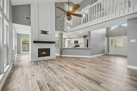 522 Crestwood Drive El Lago TX 77586