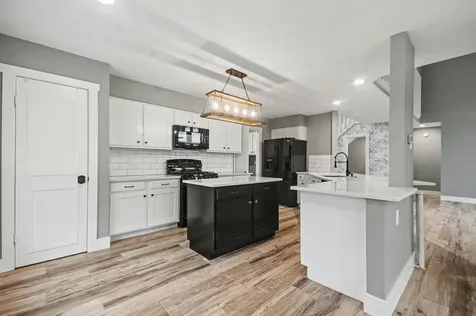 522 Crestwood Drive El Lago TX 77586
