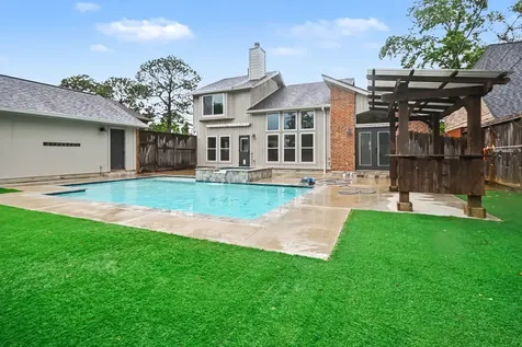 522 Crestwood Drive El Lago TX 77586