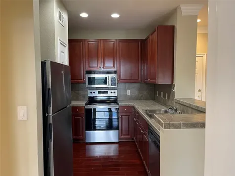 2400 Mccue Road 430 Houston TX 77056