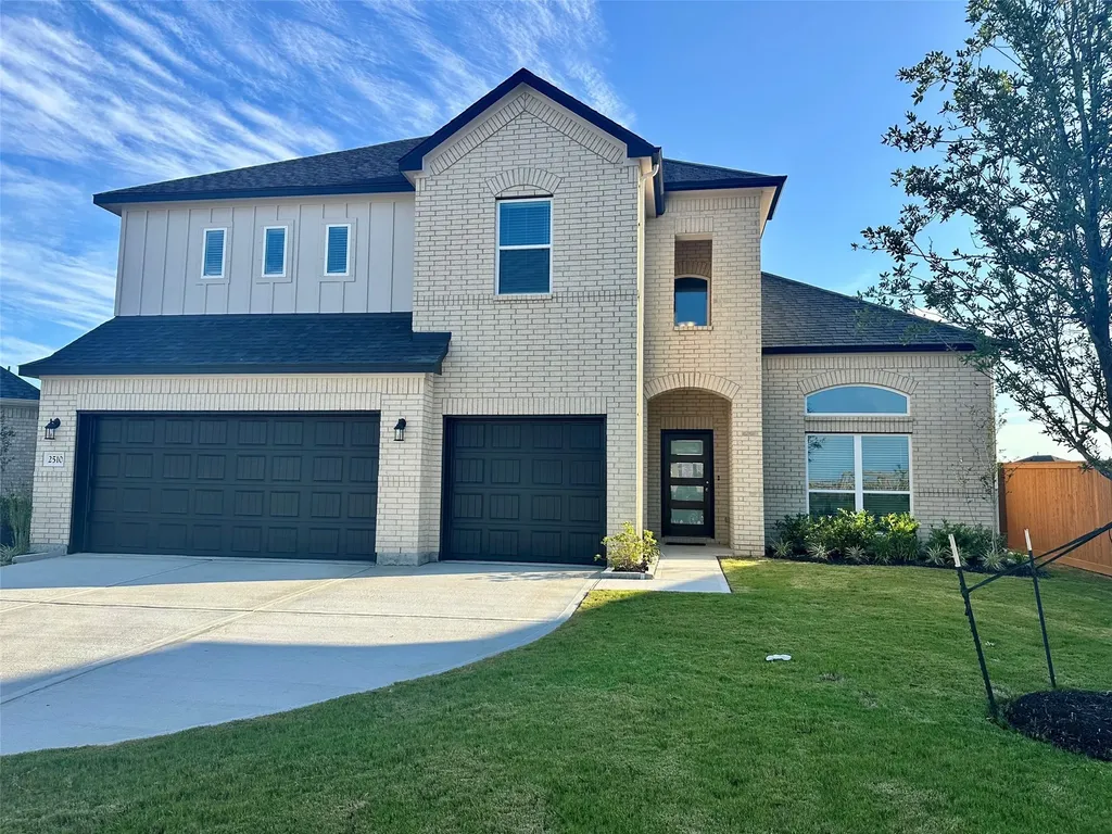 2510 Shallow Lake Lane Iowa Colony TX 77583