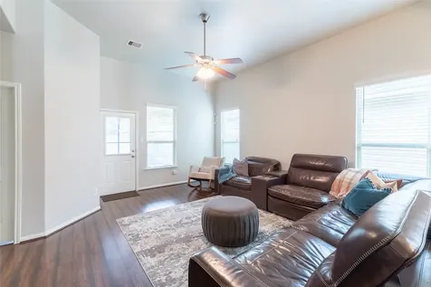 13927 Merganser Drive South Houston TX 77047