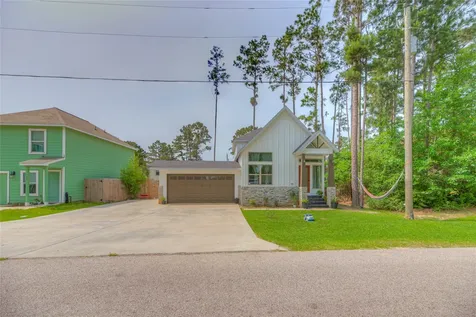 175 Water Oak Livingston TX 77351