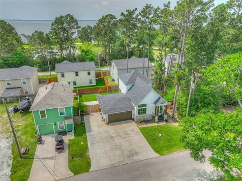 175 Water Oak Livingston TX 77351