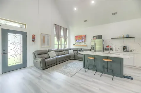 175 Water Oak Livingston TX 77351