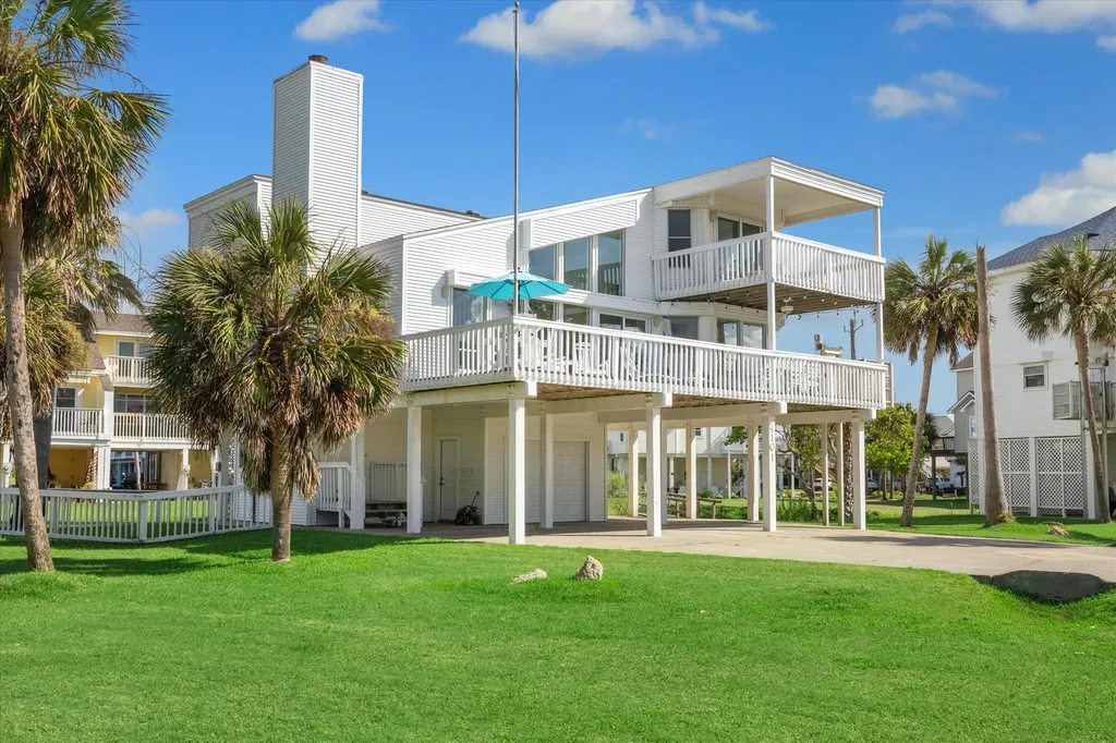4101 Ghost Crab Lane Galveston TX 77554