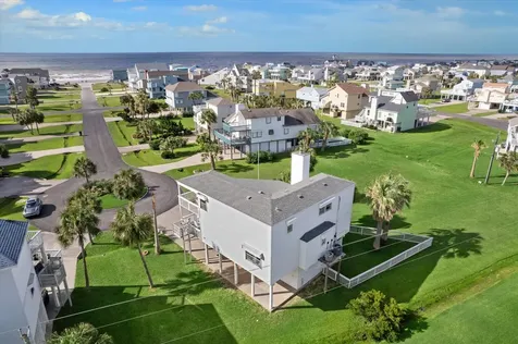 4101 Ghost Crab Lane Galveston TX 77554