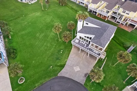 4101 Ghost Crab Lane Galveston TX 77554