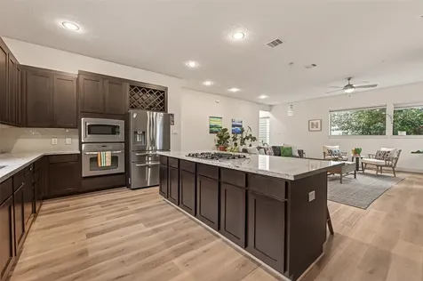 1620 Mcdonald Street Houston TX 77007