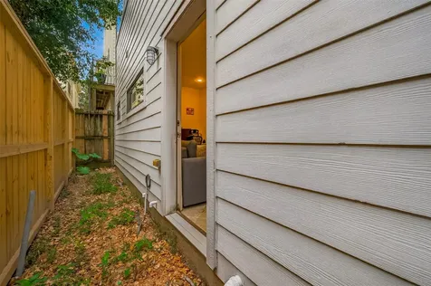 1620 Mcdonald Street Houston TX 77007