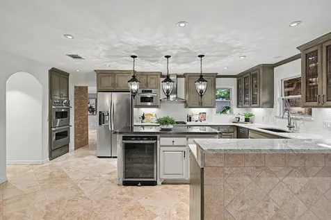 10034 Meadow Lake Lane Houston TX 77042