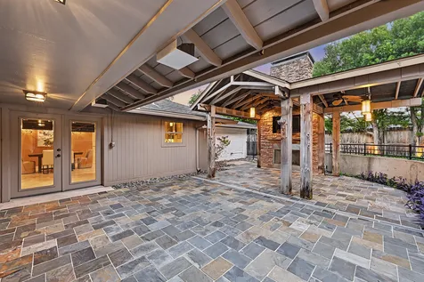 10034 Meadow Lake Lane Houston TX 77042