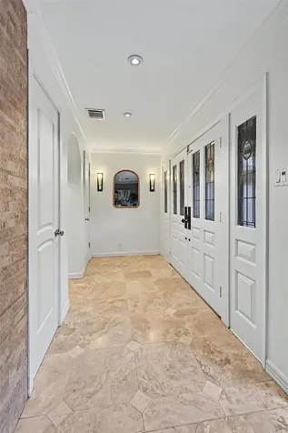 10034 Meadow Lake Lane Houston TX 77042