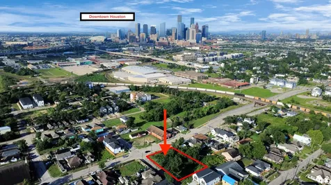 2319 Lorraine Street Houston TX 77026