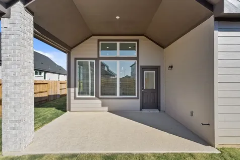 333 Gambels Quail Road Waller TX 77447