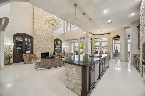 5703 Lakeshore Vista Richmond TX 77469
