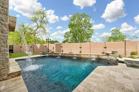 5703 Lakeshore Vista Richmond TX 77469