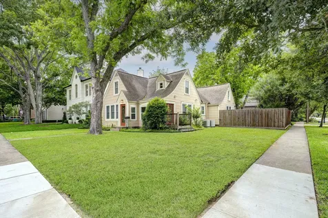 4202 Ruskin Street West University Place TX 77005