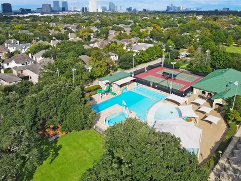 4202 Ruskin Street West University Place TX 77005