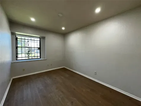 12815 Segrest Drive Houston TX 77047