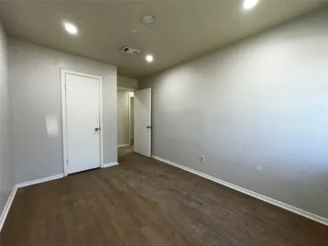 12815 Segrest Drive Houston TX 77047