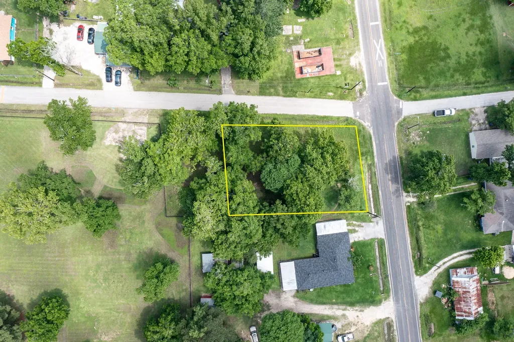 0 W Cormier - 000 Street Ames TX 77575