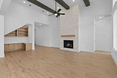 12142 Jacob Lane Mont Belvieu TX 77523