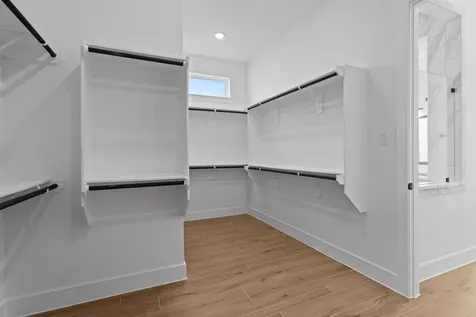 12142 Jacob Lane Mont Belvieu TX 77523
