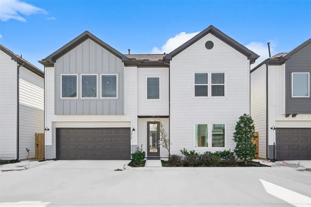 2610 Huntington Creek Lane Houston TX 77093